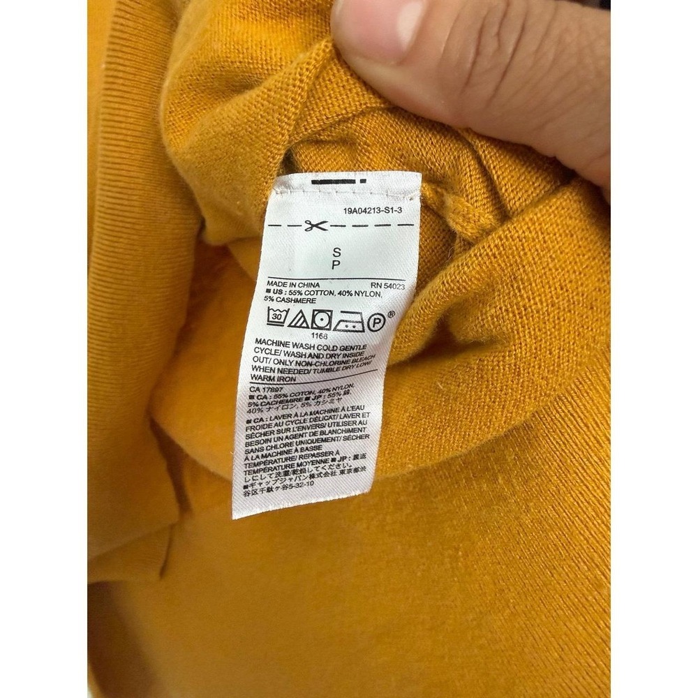 Banana Republic Mustard V-Neck Sweater Premium Luxe Yarn Drop Shoulder S/M - Picture 6 of 7